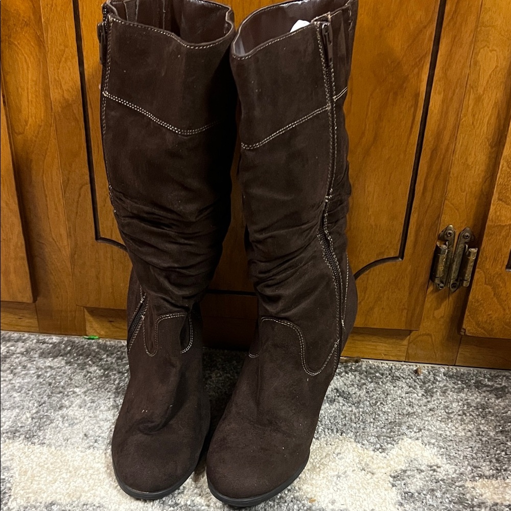 George Dark Brown Heeled Boots